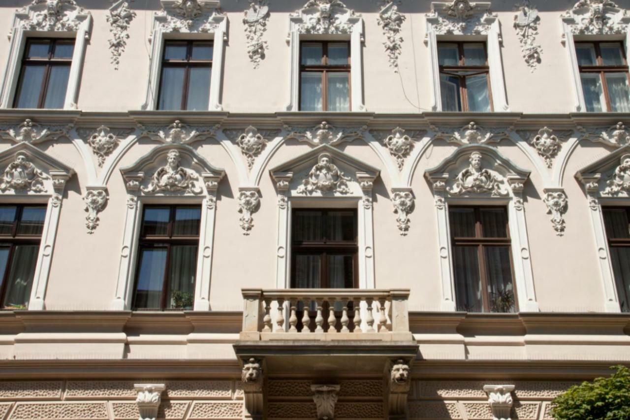 Quiet Loft Michalowskiego Street Krakow Exterior photo